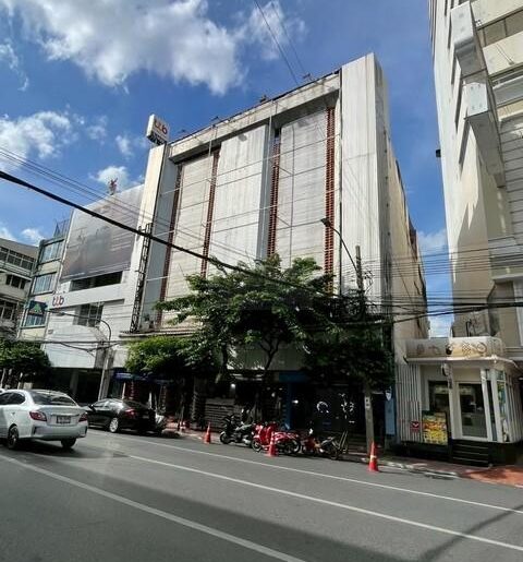 ให้เช่าอาคารพาณิชย์ 4 คูหา 4.5 ชั้น ใจกลางเยาวราช ใกล้แหล่งท่องเท