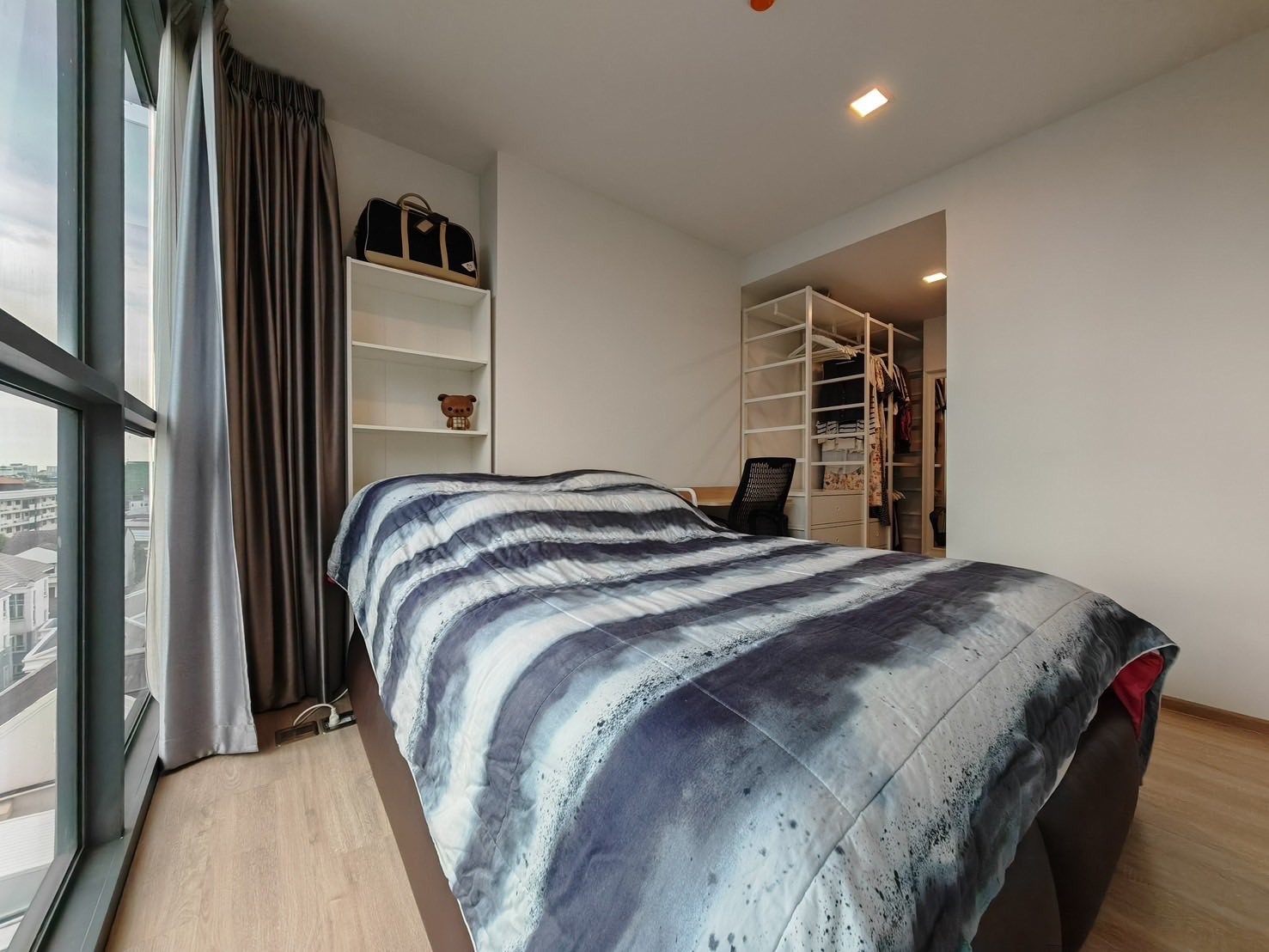 Taka Haus spacious nice