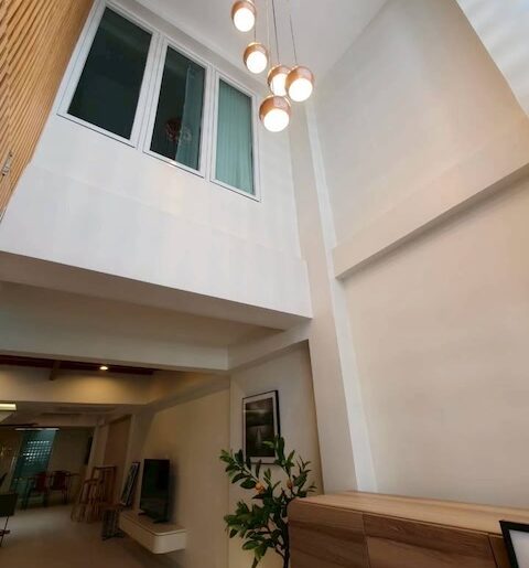 BH3889 ขายและให้เช่าทาวน์เฮ้าส์ หมู่บ้านคลองตันนิเวศน์ปรีดี พนมยง