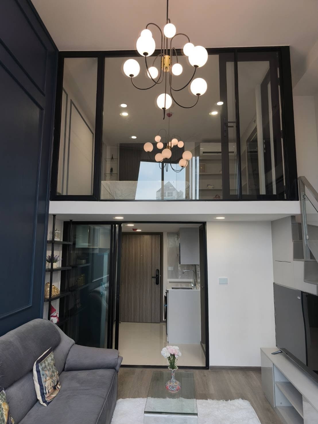 Knightsbridge Space clean