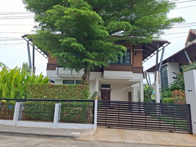 บ้านให้เช่าพร้อมสระว่ายน้ำ 3 นอน 3 น้ำ ในโครงการล้านนามนตรา เชีย
