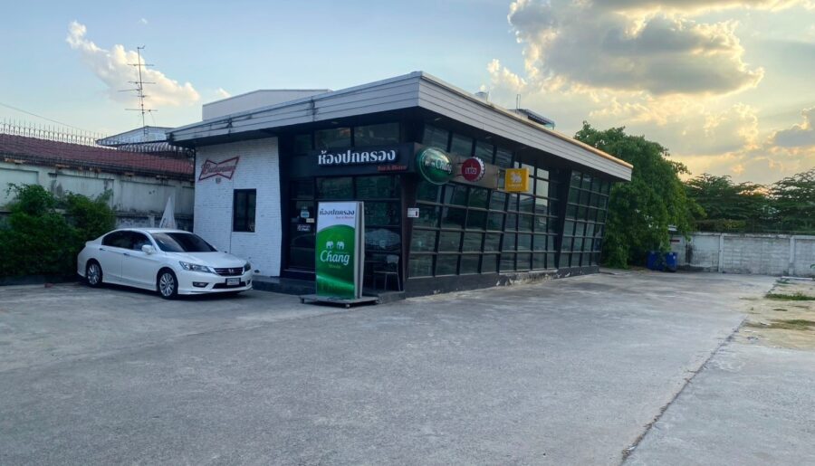 เซ้งร้านเหล้า-นั่งชิว อุดมสุข 51 แหล่งชุมชน มีที่จอดรถ