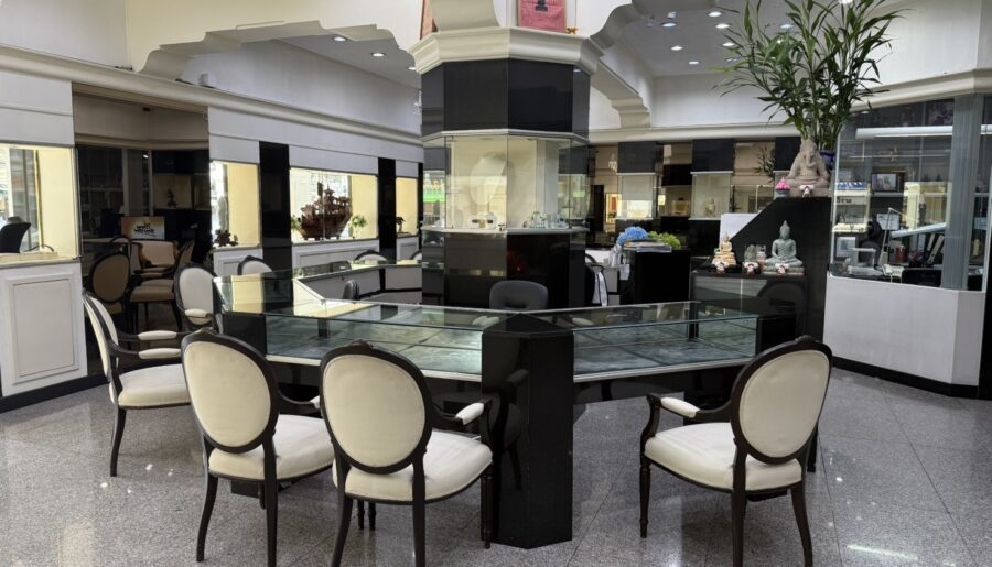 เซ้งร้าน ย่านพาหุรัด ดิโอลด์สยาม ใกล้ MRT สามยอด เพียง 300 เมตร