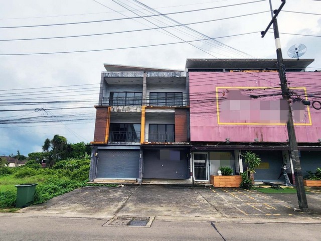ขายอาคารพาณิชย์ ถนนลอกอตัน อำเภอเมืองชุมพร ชุมพร