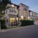 Grand Bangkok Boulevard บางนา-อ่อนนุช 116 ตรว 573 ตรม คุ้มสุดในนี