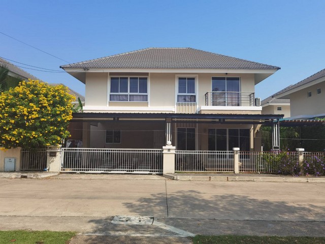 บ้านเดี่ยว 2 ชั้น ไซส์ใหญ่ 70 ตร.ว. แปลงสวย