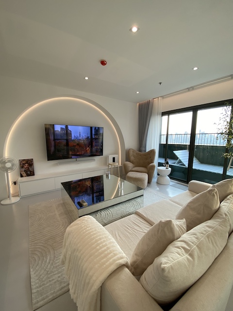 BH3925 ให้เช่าคอนโดดีไซน์หรู 1 ห้องนอน Noble Solo Thonglor