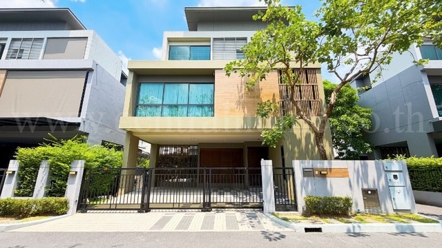 บ้านเดี่ยว 3 ชั้น แกรนด์ บางกอก บูเลอวาร์ด ราชพฤกษ์ – พระราม 5