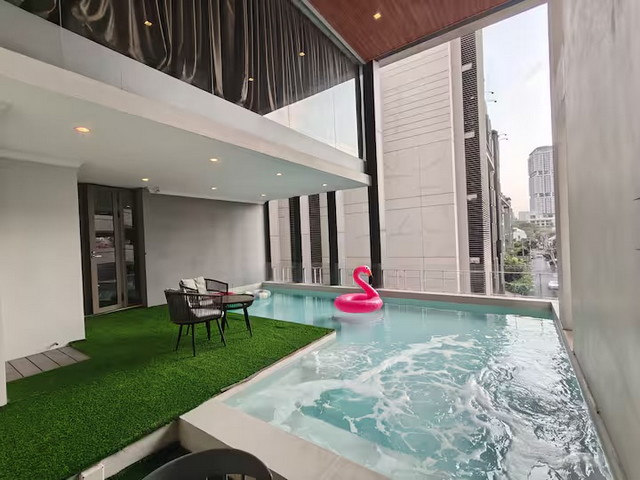 บ้านPool villa+มีลิฟต์ บ้านหรูสุขุมวิท49 ให้เช่า 4 ห้องนอน