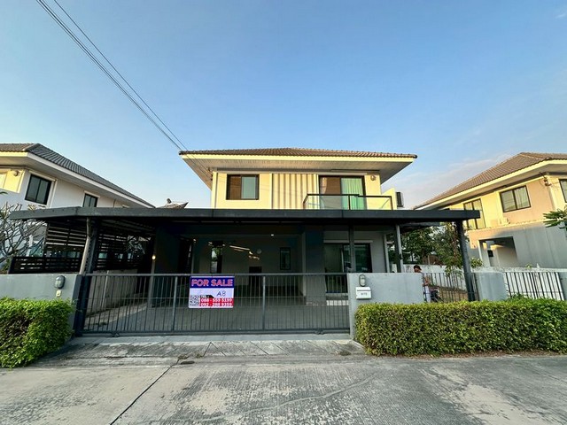 ขายบ้านเดี่ยวศรีราชา มณีรินทร์ ไพรเวซี่ มีที่ดินข้างบ้าน เนื้อที่