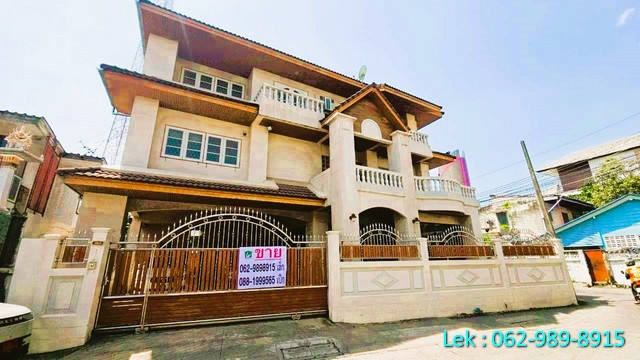 บ้านเดี่ยวขนาดใหญ่ในทำเลเมือง ย่านพหลฯ–อารีย์ เหมาะสำหรับครอบครัว