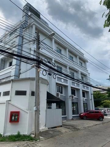 ให้เช่าอาคารพาณิชย์ 3.5 ชั้น ย่านประชาชื่น ติด ม.ธุรกิจบัณฑิตย์