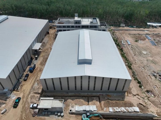 ให้เช่าโรงงานพื้นที่สีม่วงลาย 2200ตร.ม มาบยางพรปลวกแดงระยอง