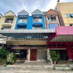 อาคารพาณิชย์ 4.5 ชั้น รีโนเวทใหม่ ถนนคู้บอน บางเขน ราคาถูก ทำเลดี