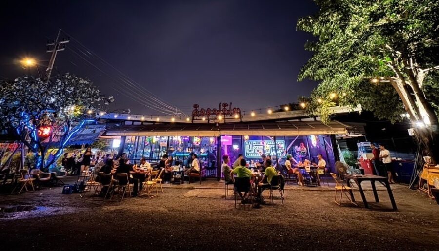 เซ้งด่วน ร้านนั่งชิว-ดนตรีสด ย่านนวมินทร์ คลองกุ่ม รามอินทรา