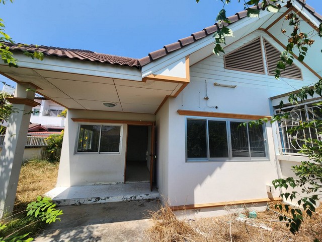 ขายบ้านแฝดชั้นเดียว โครงการ ตะวันทอง ซอยหัวหิน 2 ถนนเพชรเกษม หัว