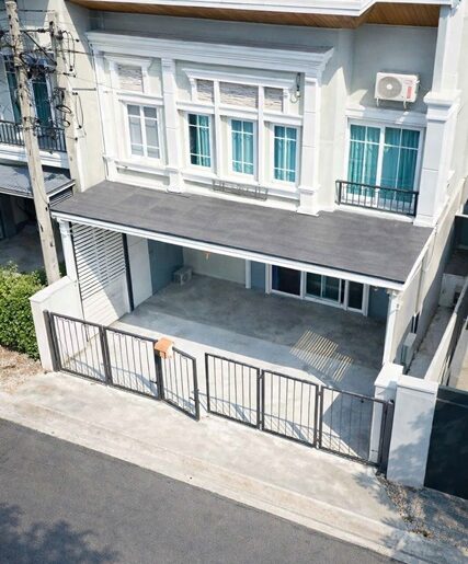 ม.ราม2 22ตร.ว. เจโม 900ม. 4นอน สวนหลวง ทาวน์เฮาส์หัวมุม 2 ชั้น