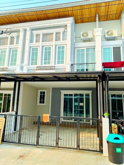 สาทร-กัลปพฤกษ์ ทาวน์เฮ้าส์ 2 ชั้น 3นอน ใกล้ MRTบางหว้า 1กม. 20ต