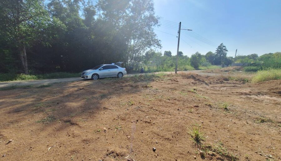 ขายที่ดินเปล่า 373 ตรว. ใกล้มหาวิทยาลัยเทคโนโลยีราชมงคลธัญบุรี