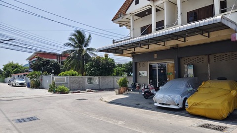 ขายอาคารพาณิชย์ 2ชั้น ย่านหลังตึกน้ำ ซ.วิริยะดำรงค์ ชลบุรี