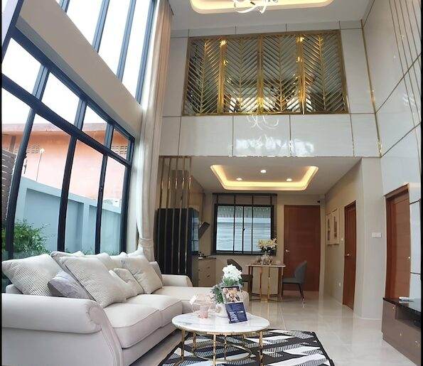 BH3981 ให้เช่า Luxury Home Office ลาดพร้าว วังหิน 3.5 ชั้น หลังมุ