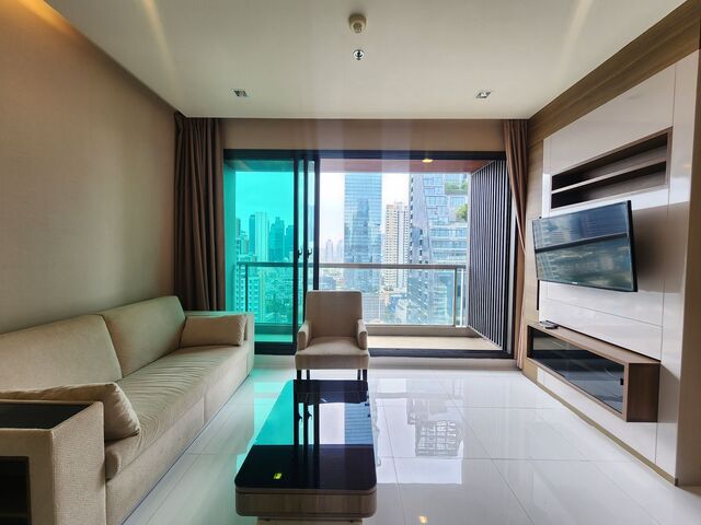 ปล่อยเช่าคอนโด 1 ห้องนอน ที่ The Address Sathorn ใกล้ BTS