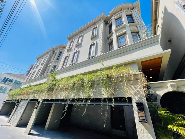 Luxury house pool Villa 4+3Room 5Bath Sukhumvit 63