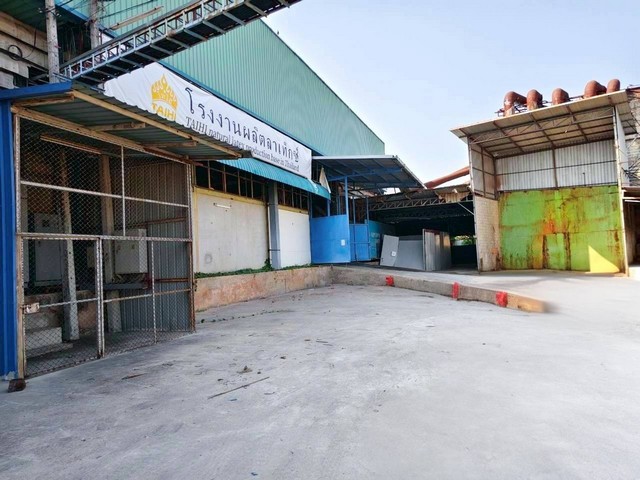 ให้เช่าโรงงานบ้านบึงชลบุรี โรงงานมีพื้นที่ 6,500 ตรม.