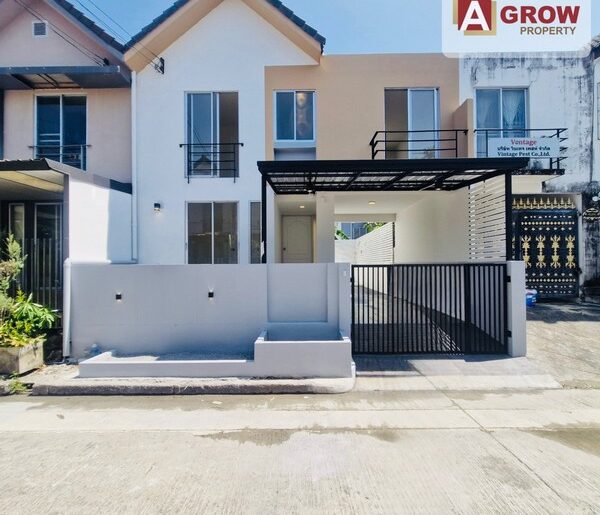 หมู่บ้านไรมอนด์พาร์ค บางปลา บ้านหลังมุม รีโนเวทใหม่ พร้อมอยู่