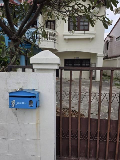 P2241ให้เช่า บ้านแฝด หมู่บ้านรังสิยา สุขุมวิท 101 ปุณณวิถี 22
