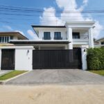 บ้านเดี่ยวให้เช่า 2 ชั้น สไตล์ Modern 93 ตรว. 4 นอน มีเรือนแยก