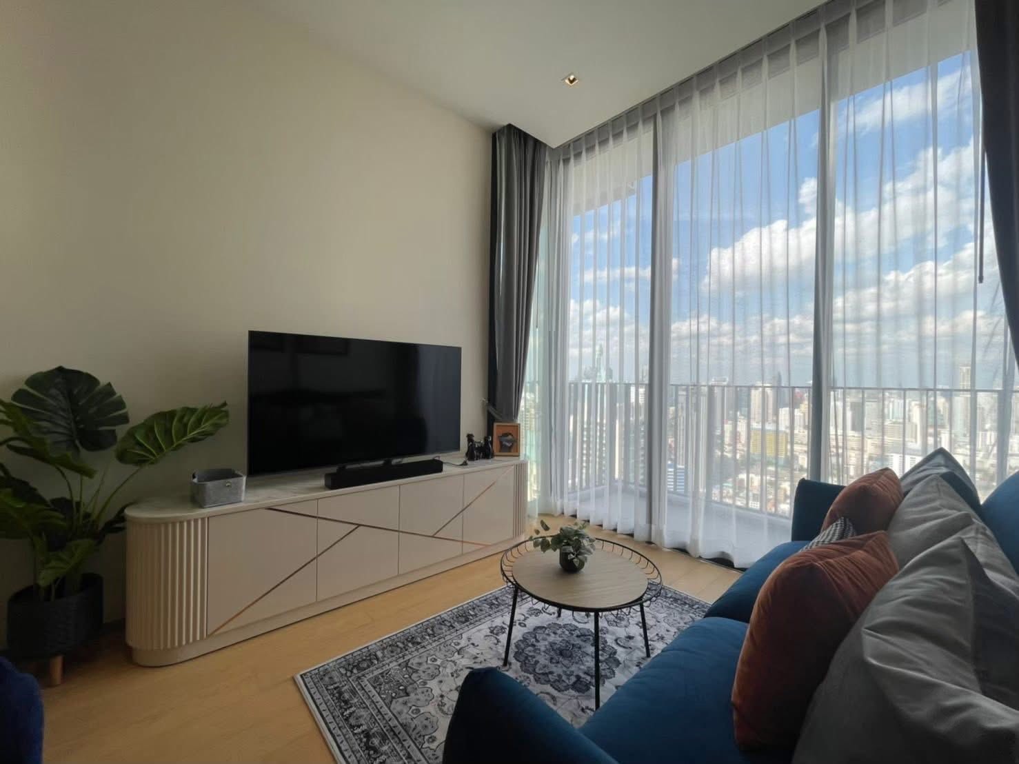 28 chidlom 38th floor