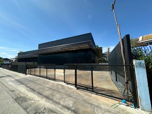 P2292 ให้เช่า โกดัง ซอยลาดพร้าว 91 ว่าง 2 โกดัง เดินทางสะดวก