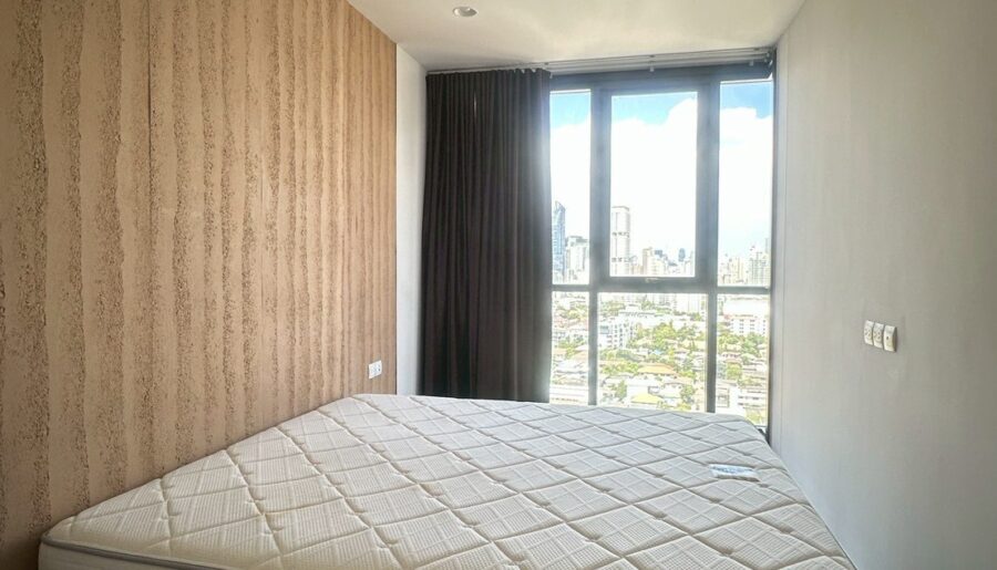 Oka Haus 36 21st floor