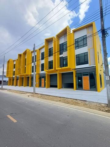 ให้เช่าโกดัง พร้อมออฟฟิศ 3 ชั้น หลังมุม ซอยกัตนา บางใหญ่ นนทบุรี