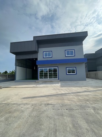 ให้เช่าโกดังพร้อมออฟฟิศพื้นเป็นอีพ๊อกซี่ บางปลา 2 บางพลี สมุทรปรา