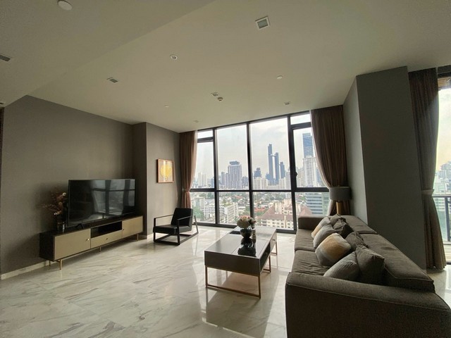 ขายคอนโด The Monument ThongloSuper Luxury