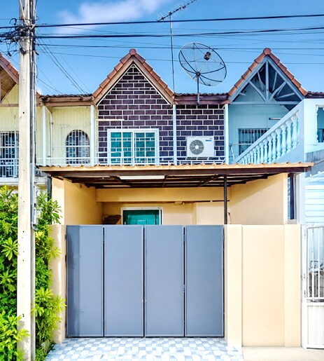 ทาวน์เฮ้าส์ 2 ชั้น MRT รามคำแหง ใกล้ ม.อัสสัมชัญ เอแบค หัวหมาก 50