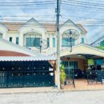 ทาวน์เฮ้าส์2ชั่น นาป่า เนื้อที่ 20ตร.ว. หน้าบ้านไม่ชนกะใคร หลังริ