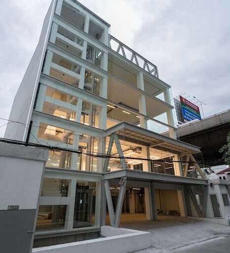 BH3998 ขายและให้เช่า อาคาร 6 ชั้น พระราม 9 ซอย 54 ติดทางด่วน