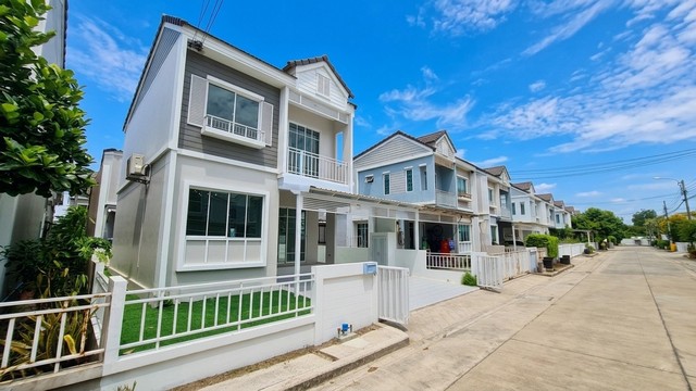 เดอะ วิลเลจ แจ้งวัฒนะ-ติวานนท์ บ้านสวยตกเเต่งใหม่