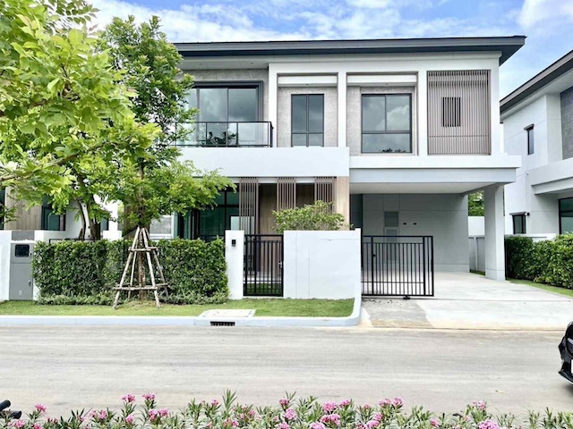 BH4099 ให้เช่าบ้านเดี่ยวหรู Bangkok Boulevard บางนา กม.5