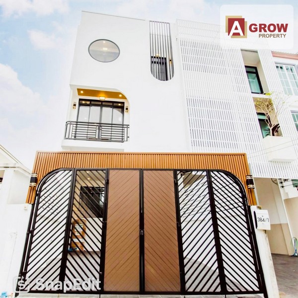 หมู่บ้านสโนว์ไวท์ ซอยประดิษฐ์มนูธรรม 10 รีโนเวทใหม่ พร้อมเข้าอยู่