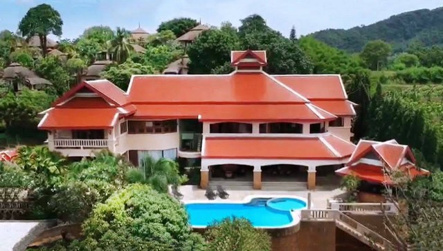 ขาย Pool Villa Phuket 1 ไร่ 86 ตรว. ใกล้หาดราไวย์ เมืองภูเก็ต