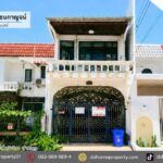 ขายหมู่บ้านเกล้ารัตนา-ธนกาญจน์ รัตนาธิเบศร์