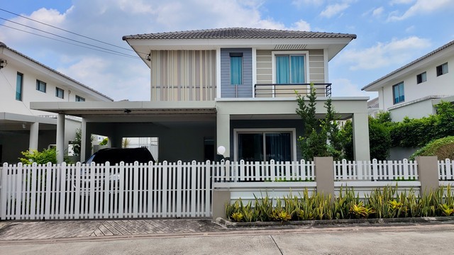 ขายบ้านเดี่ยว 2 ชั้น โครงการไลฟ์ อิน เดอะ การ์เด้น