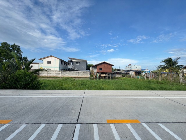 งบล้านต้น ๆ ได้ที่ดิน 55 ตร.ว. สำหรับปลูกบ้านเอง ต