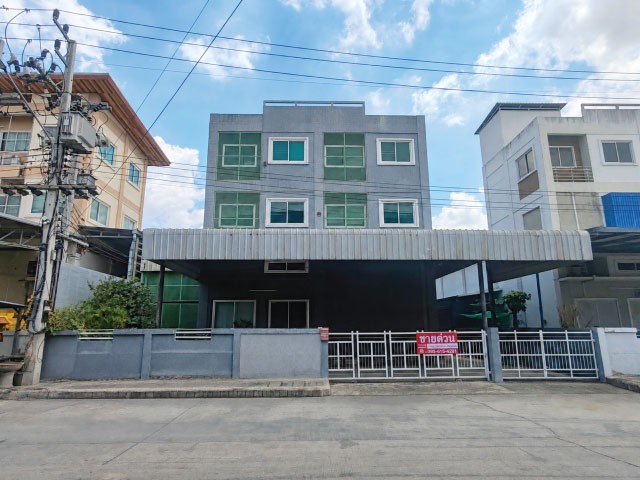 ขายโกดังพร้อมสำนักงาน 3 ชั้น 140 ตรว ลาดหลุมแก้ว กทม