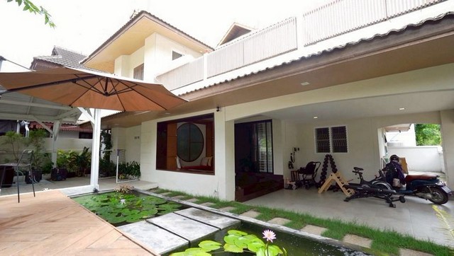 บ้านเดี่ยว 2 ชั้น ทำเลทอง ขายพร้อมผู้เช่า สุเทพ