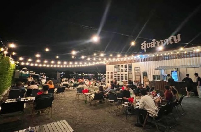 เซ้งด่วน ร้านนั่งชิว-อาหาร ย่านรังสิต ริมบึง